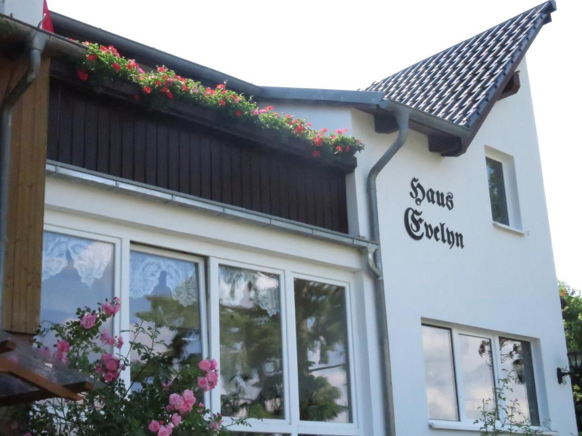 Gast-& Logierhaus Am Rheinsberger